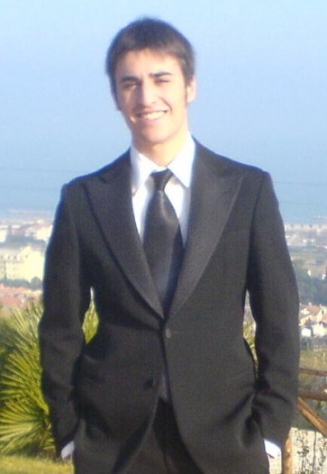 Simone