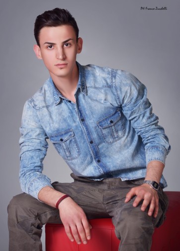 Enis